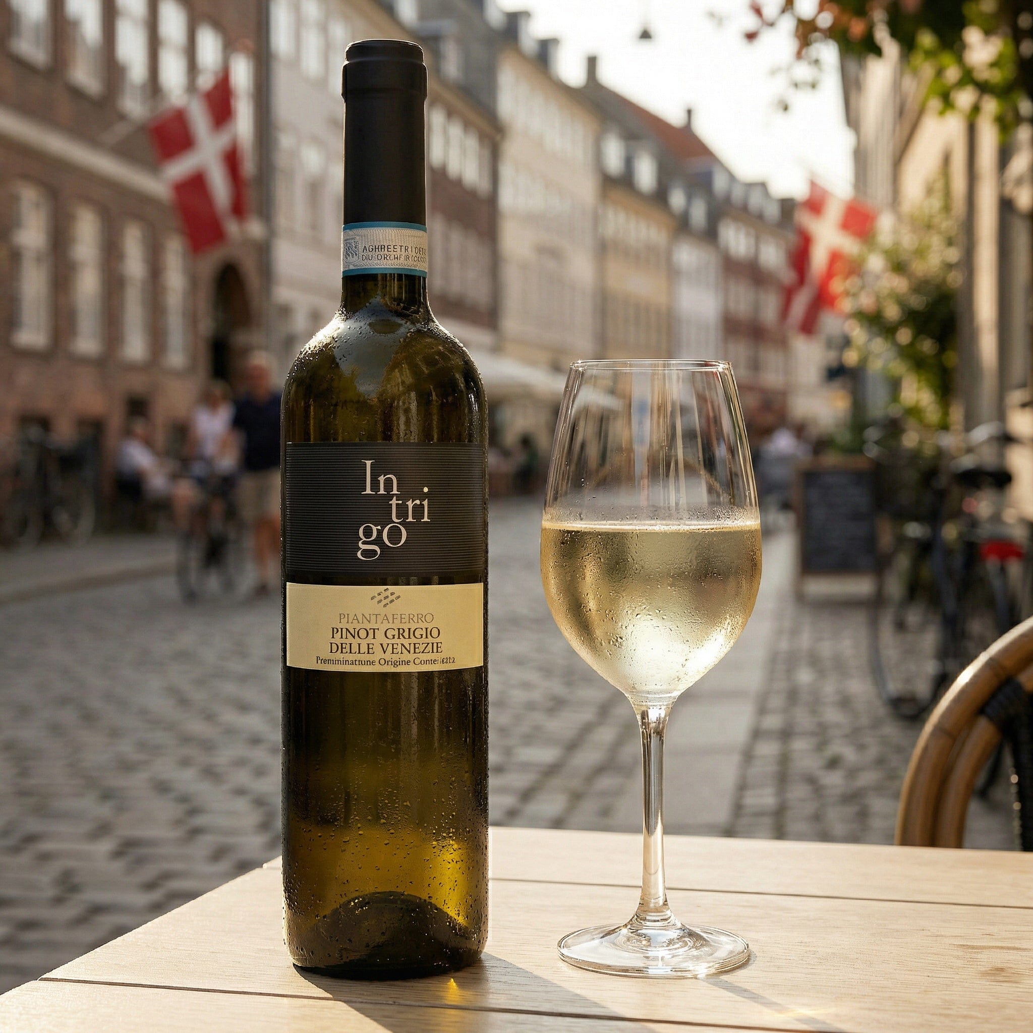 Intrigo Hvidvin Tombacco Intrigo Pinot Grigio IGT 2023